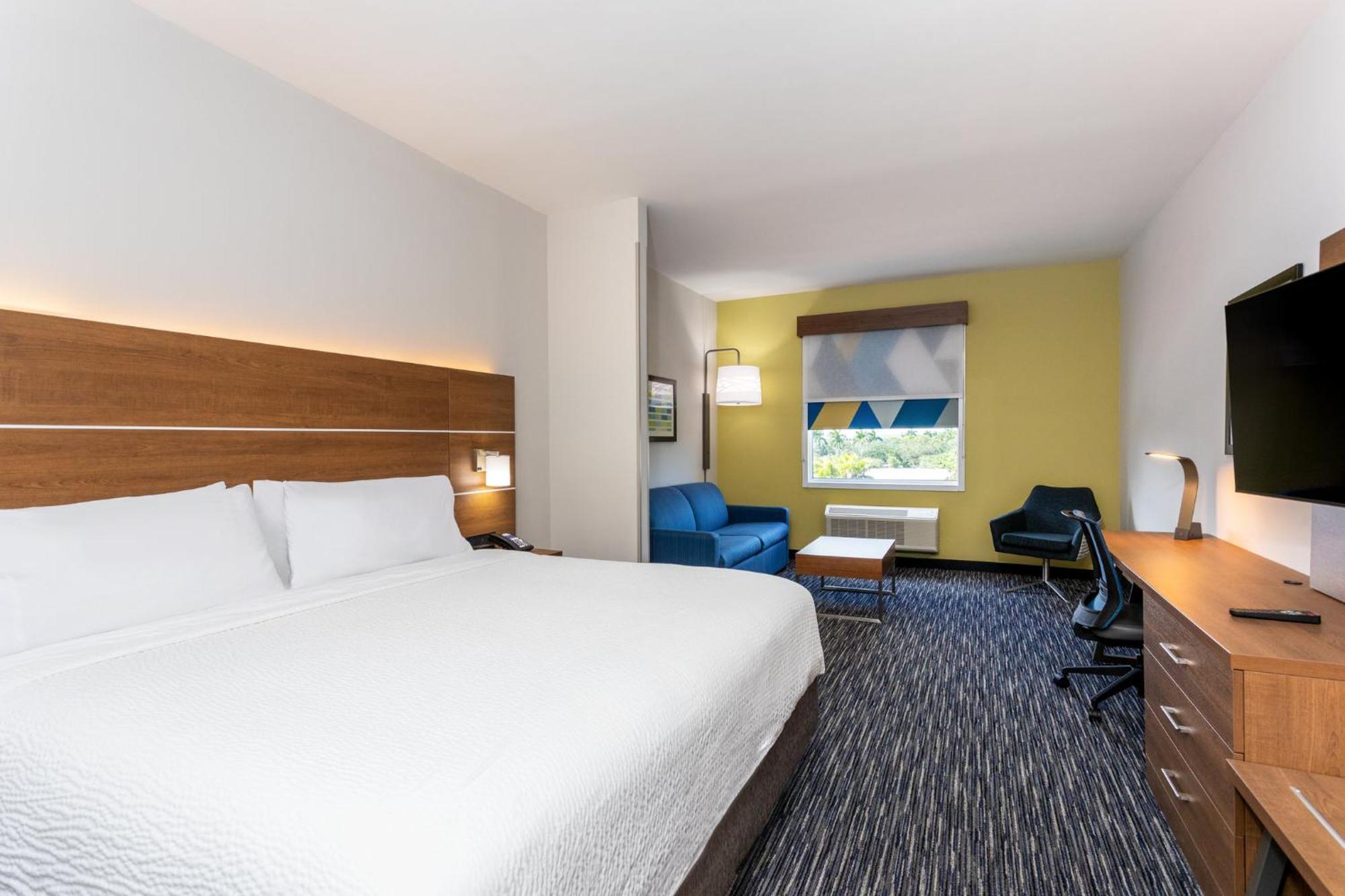 Holiday Inn Express & Suites - Miramar By Ihg Esterno foto