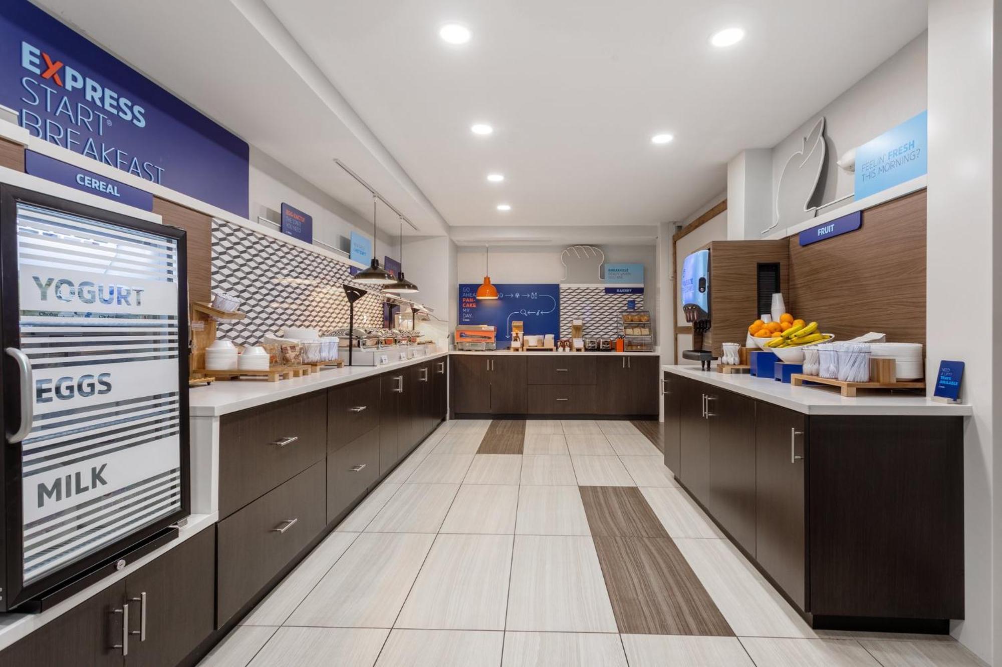 Holiday Inn Express & Suites - Miramar By Ihg Esterno foto