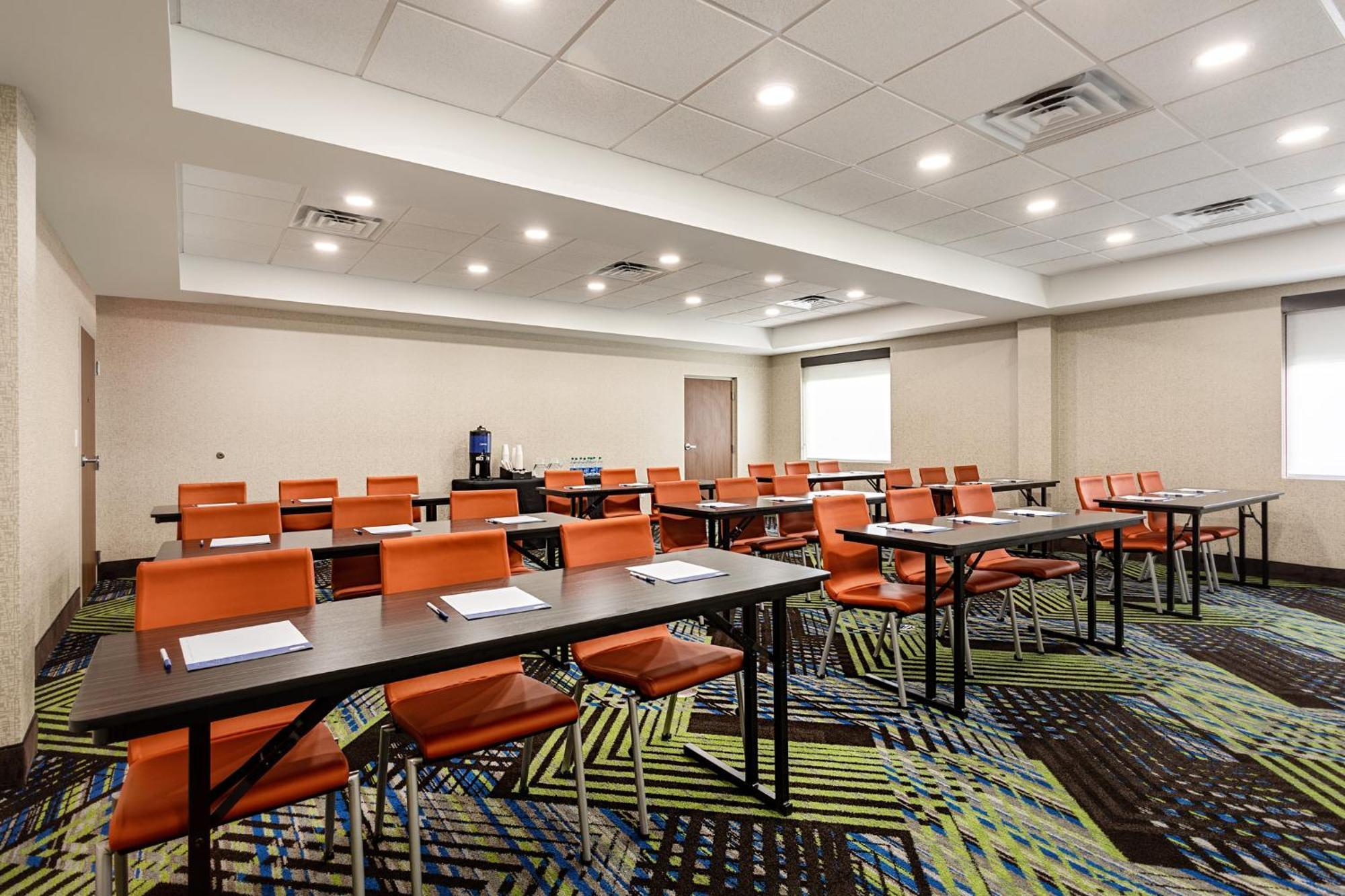 Holiday Inn Express & Suites - Miramar By Ihg Esterno foto
